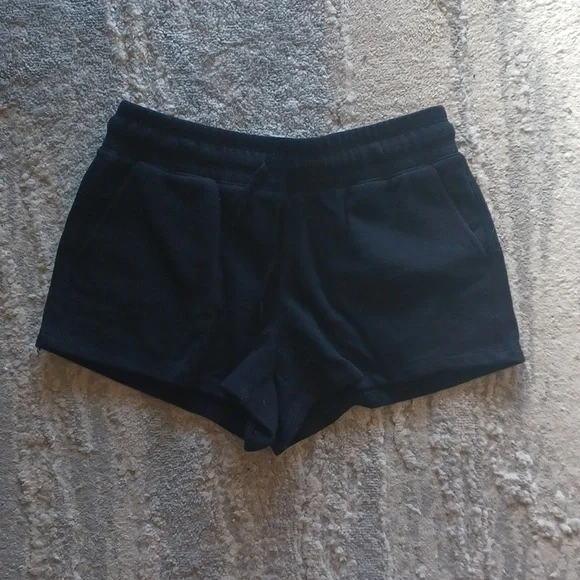 Yogalicious Womans XS Shorts - Picture 1 of 6